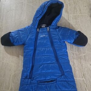 Adorable Eddie Bauer Bunting